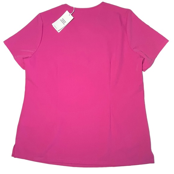 Sold!💗💜FIGS Catarina One-Pocket Scrub Top Limited Electric Orchid  Medium NWT - Picture 7 of 11